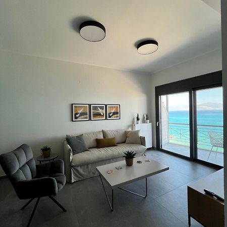 Christellie Luxury Apartment Kiáton Zewnętrze zdjęcie